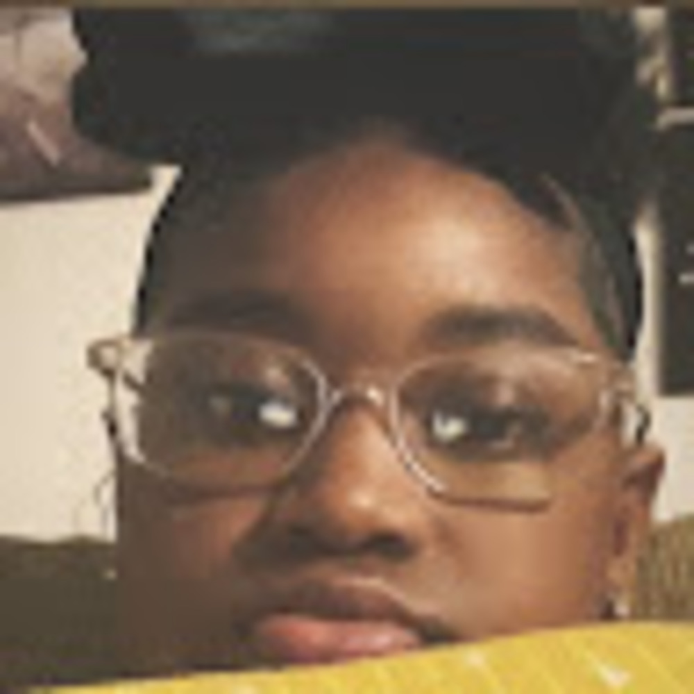Meet your Posher, Janiya